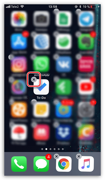 Пример удаления приложения с помощью ярлыка на главном экране на iOS-устройстве