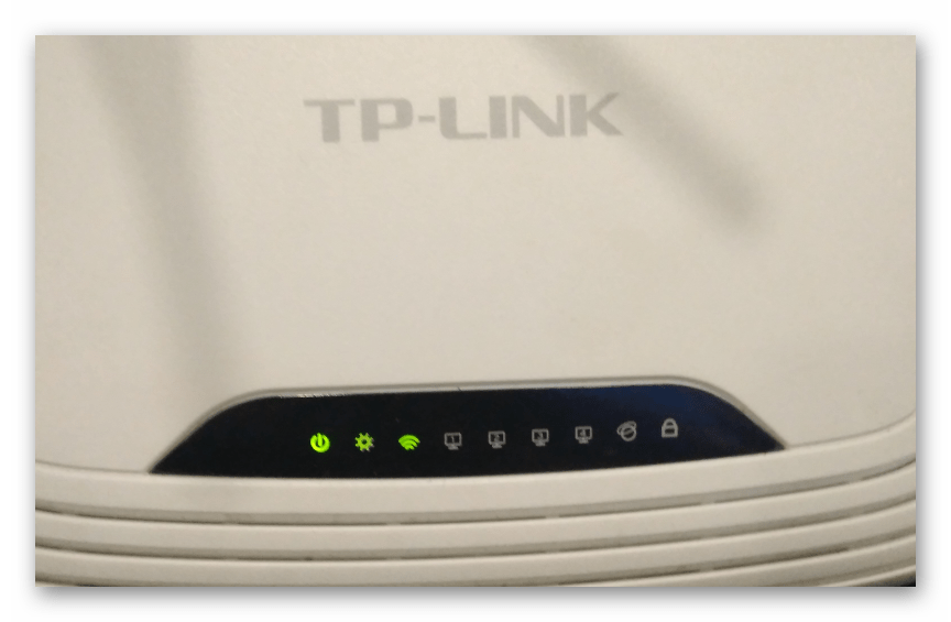 TP-Link TL-WR-740N индикаторы на корпусе маршрутизатора