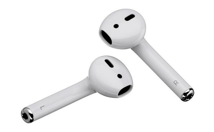 Использование наушников AirPods